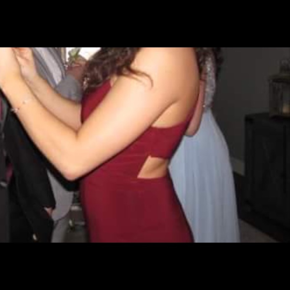 Prom dress - Picture 3 of 5